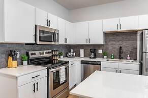 Brand New Suite in Kansas City