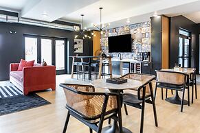 Brand New Suite in Kansas City