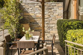 Paramithenio Village Beach Resort & Spa