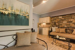 Paramithenio Village Beach Resort & Spa