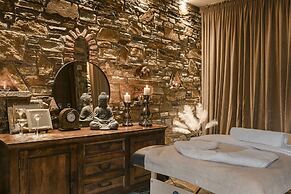 Paramithenio Village Beach Resort & Spa