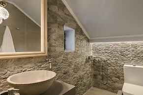 Paramithenio Village Beach Resort & Spa