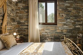 Paramithenio Village Beach Resort & Spa