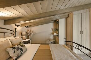 Paramithenio Village Beach Resort & Spa