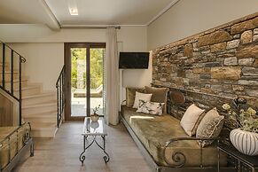 Paramithenio Village Beach Resort & Spa