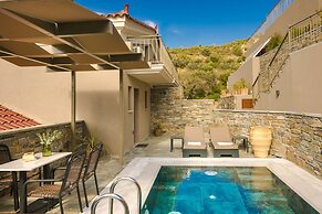 Paramithenio Village Beach Resort & Spa