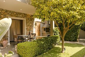 Paramithenio Village Beach Resort & Spa