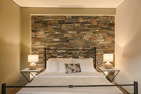 Paramithenio Village Beach Resort & Spa