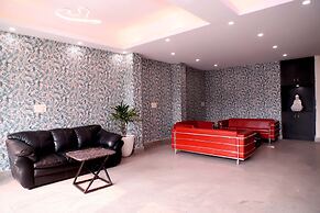 Lyf Corporate Suites - Noida Sector 19