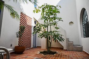 Casa Kali by Barrio México