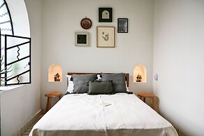 Casa Kali by Barrio México