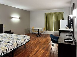 Studio 6 Suites Springfield, OH