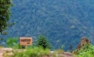 Bwindi Orugano Lodge