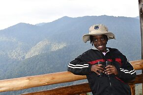 Bwindi Orugano Lodge