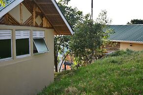 Bwindi Orugano Lodge