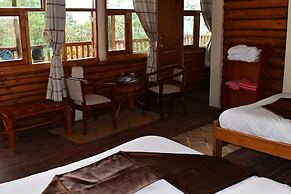 Bwindi Orugano Lodge