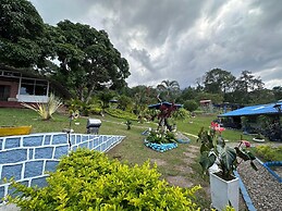 SARY HOUSE by ANNE SPA