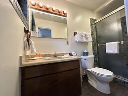 Ocean Cove Lodge