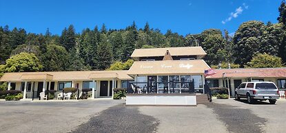 Ocean Cove Lodge