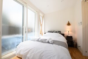 Wakoso Harmonious Light South