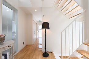 Wakoso Harmonious Light South