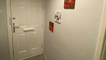 Room in Apartment - Normanton - Budget Double Room
