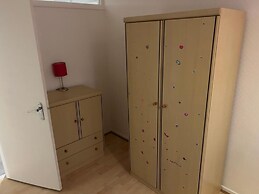 Room in Apartment - Normanton - Budget Double Room