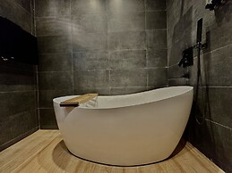 HERE Hostel - Pingtung