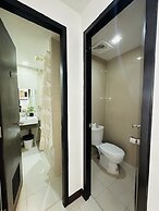 Mactan Newtown Condo Hotel Unit