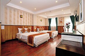 Golden Rain 2 Hotel