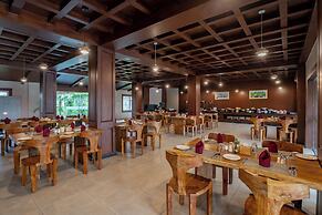River Bank Jungle Resort