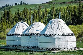 Karkyra glamping