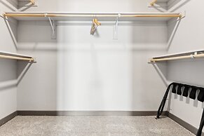 CozySuites at Downtown Phoenix