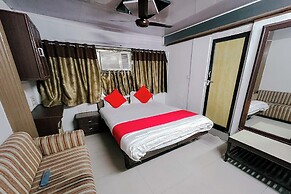 Hotel Maninagar Residency