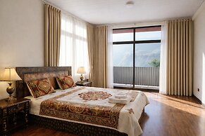 Rock Land Guest House