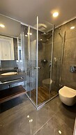 9 Grand Sapphire 2 Bed 2 Bath Pool Beach