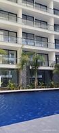 9 Grand Sapphire 2 Bed 2 Bath Pool Beach