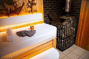 Wyndham Residences Aqkol