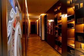 Wyndham Residences Aqkol