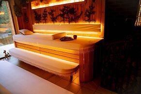 Wyndham Residences Aqkol