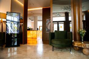 Wyndham Residences Aqkol