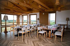 Wyndham Residences Aqkol