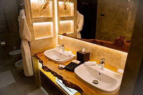 Wyndham Residences Aqkol