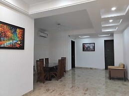 Elite 32 Avenue - Near Google Building