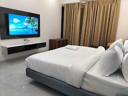 Elite 32 Avenue - Near Google Building