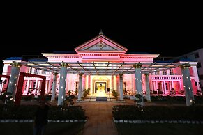 The Royal Palace Hotels By Blues