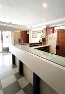 OYO 90895 Hotel Ikia