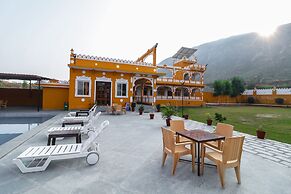 Akshay valley Hotel & Restro