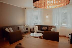 Gamli Skolinn Husavik