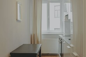 HeyMi Apartments Post